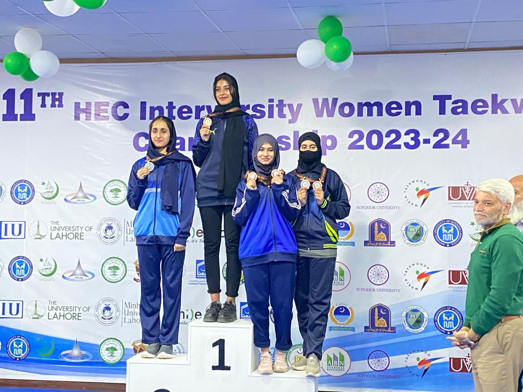 Alma Shafan won the Gold Medal at Lahore Garrison University in HEC All Pakistan Intervarsity Taekwondo Women Championship